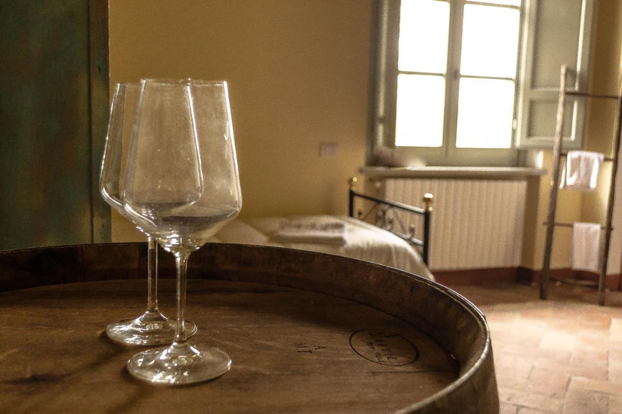 סן ג'ימיניאנו Agriturismo L'Olmo מראה חיצוני תמונה