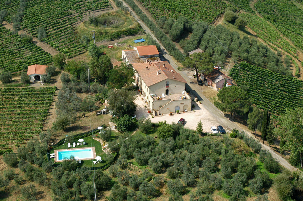 סן ג'ימיניאנו Agriturismo L'Olmo מראה חיצוני תמונה